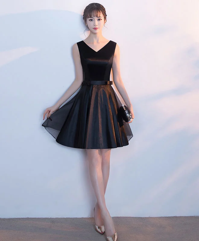 prom dress accessoriesCute Black V Neck Short Prom Dress With Bow, Homecoming Dress