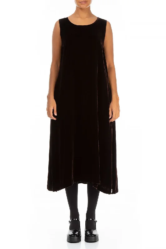 Sleeveless Dress With Cross-Back StrapsSleeveless Brown Silk Velvet Shift Dress