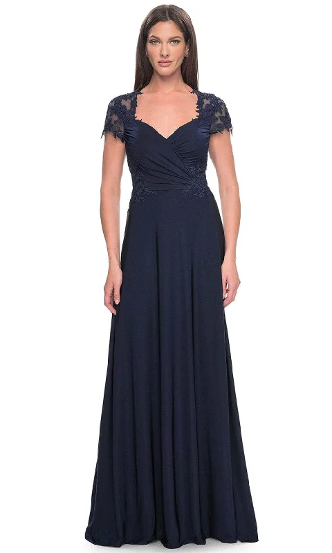 Formal Dress for Corporate AwardsLa Femme 31906 - Sweetheart A-Line Formal Dress