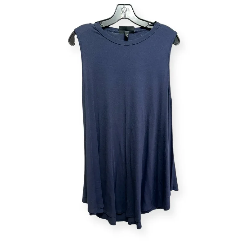 women's tops for those who prefer classic over trendy stylesTop Sleeveless By Lane Bryant  Size: 14