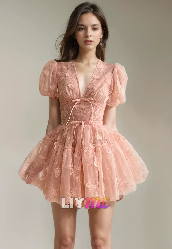 ready-to-wear party dressesV-Neck Sleeveless Floral Embellished Tulle A-Line Short Homecoming Dress