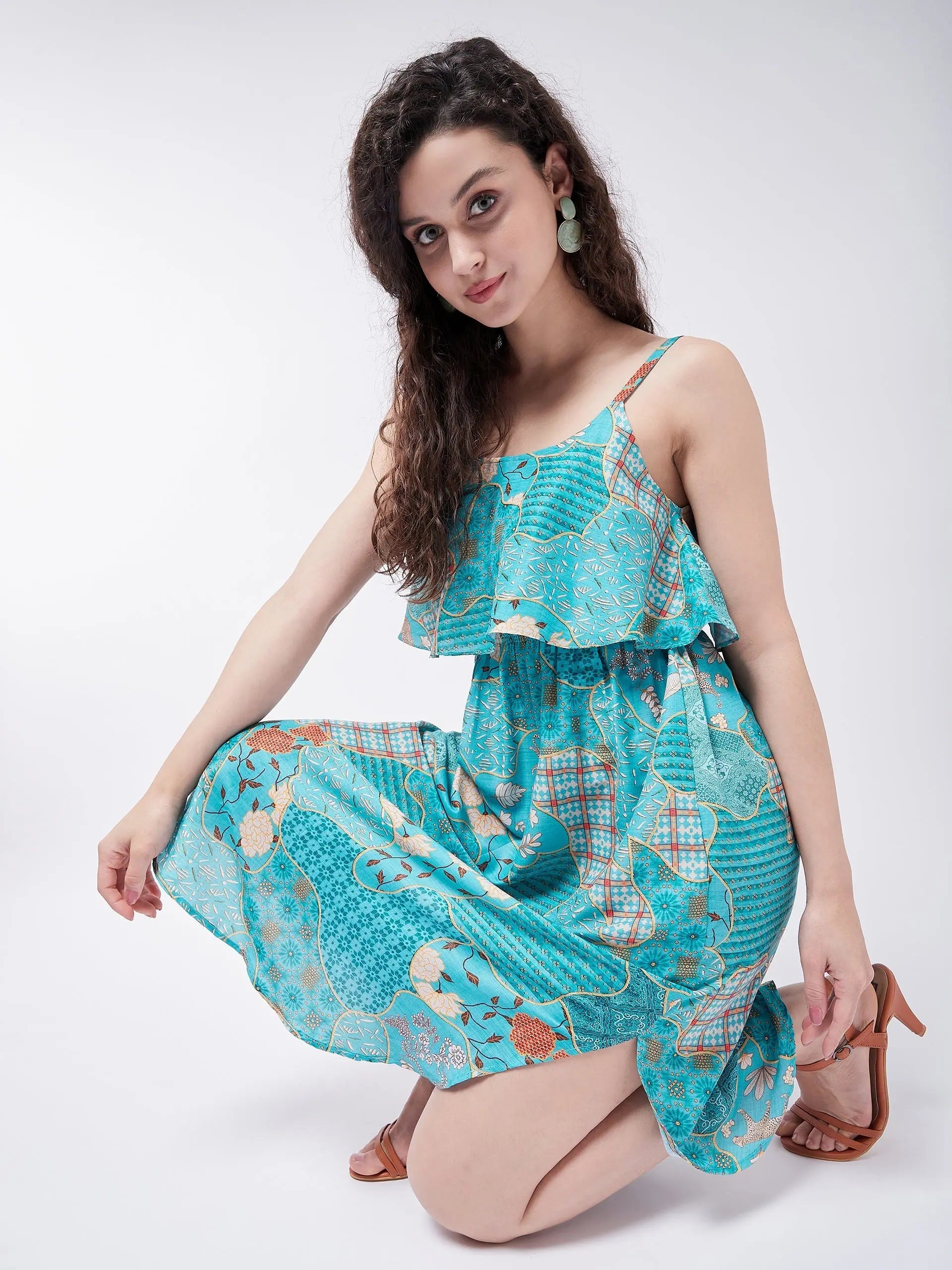 Sleeveless Dress With PrintsPrinted Sleeveless Waterfall Dress